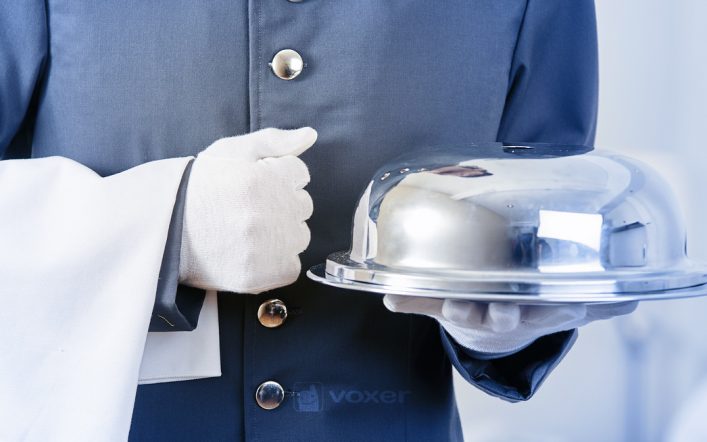 The Importance of Delivering Top Notch Customer Service to Your Hotel Guests